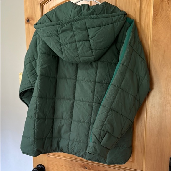 Green Quilted Pullover - Picture 2 of 6